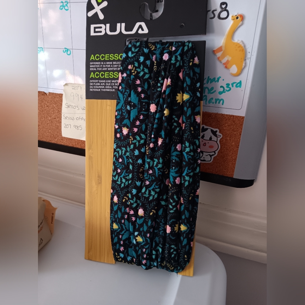 Floral bula nwt ski and outdoor neck and face cover